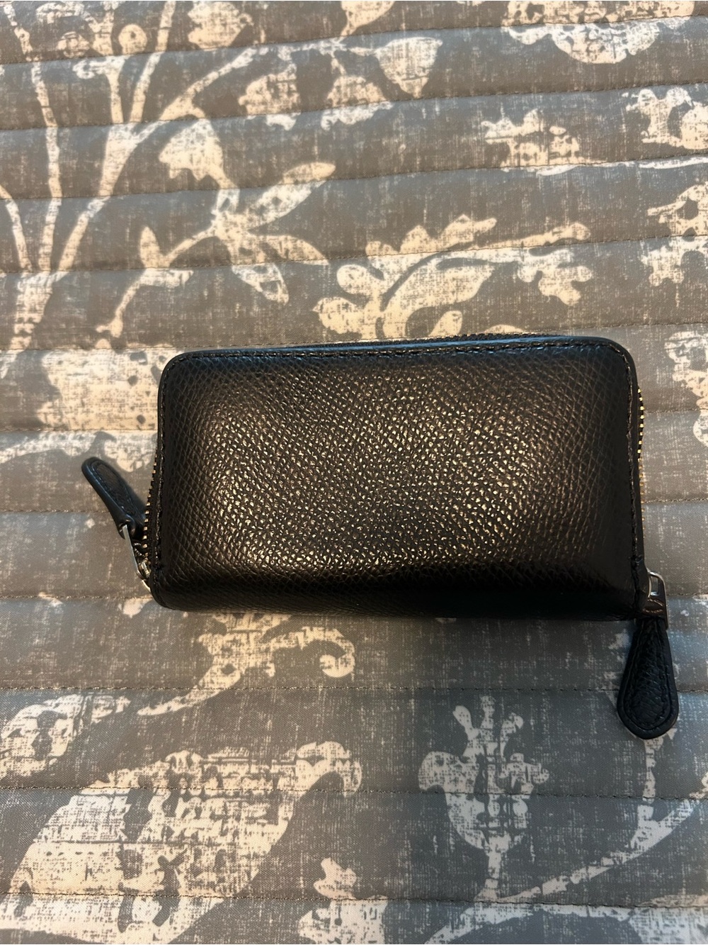 Coach Black Pebbled Leather Zip-Around Wallet with Gold Logo - Picture 5 of 8